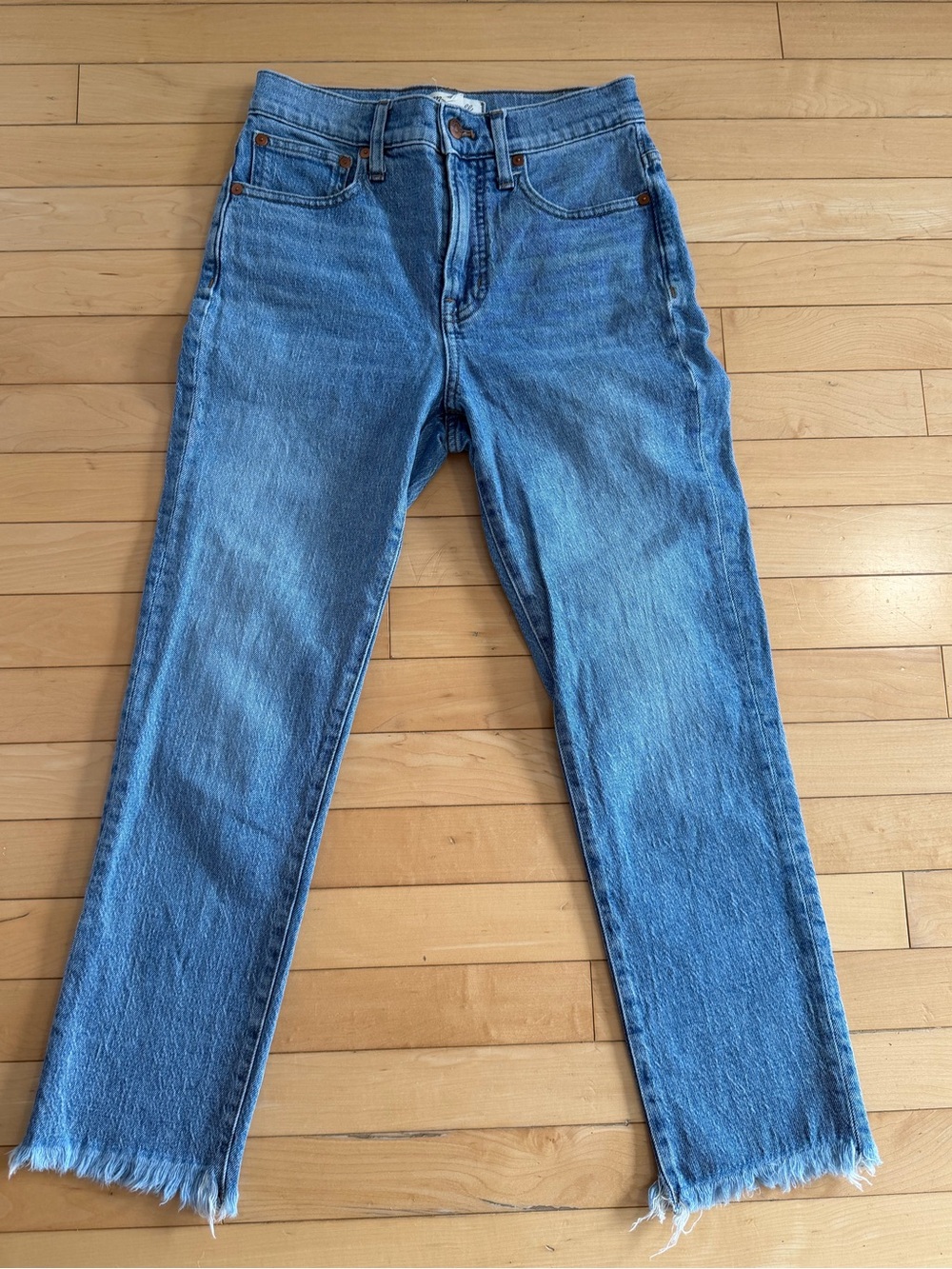 Madewell The Perfect Vintage Jean 24 Petite High Rise Straight Raw Hem Lightwash